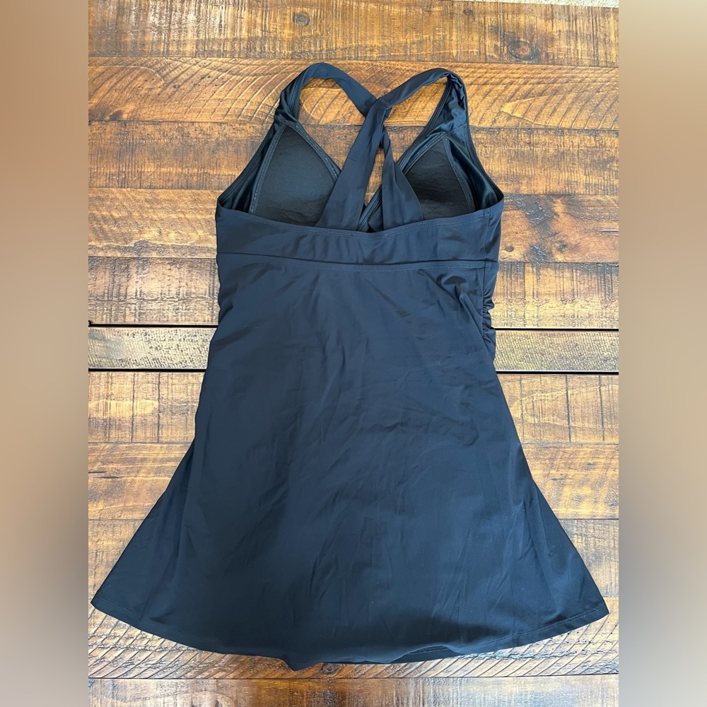L.L. Bean Black Women's One Piece Swimsuit - Picture 4 of 4